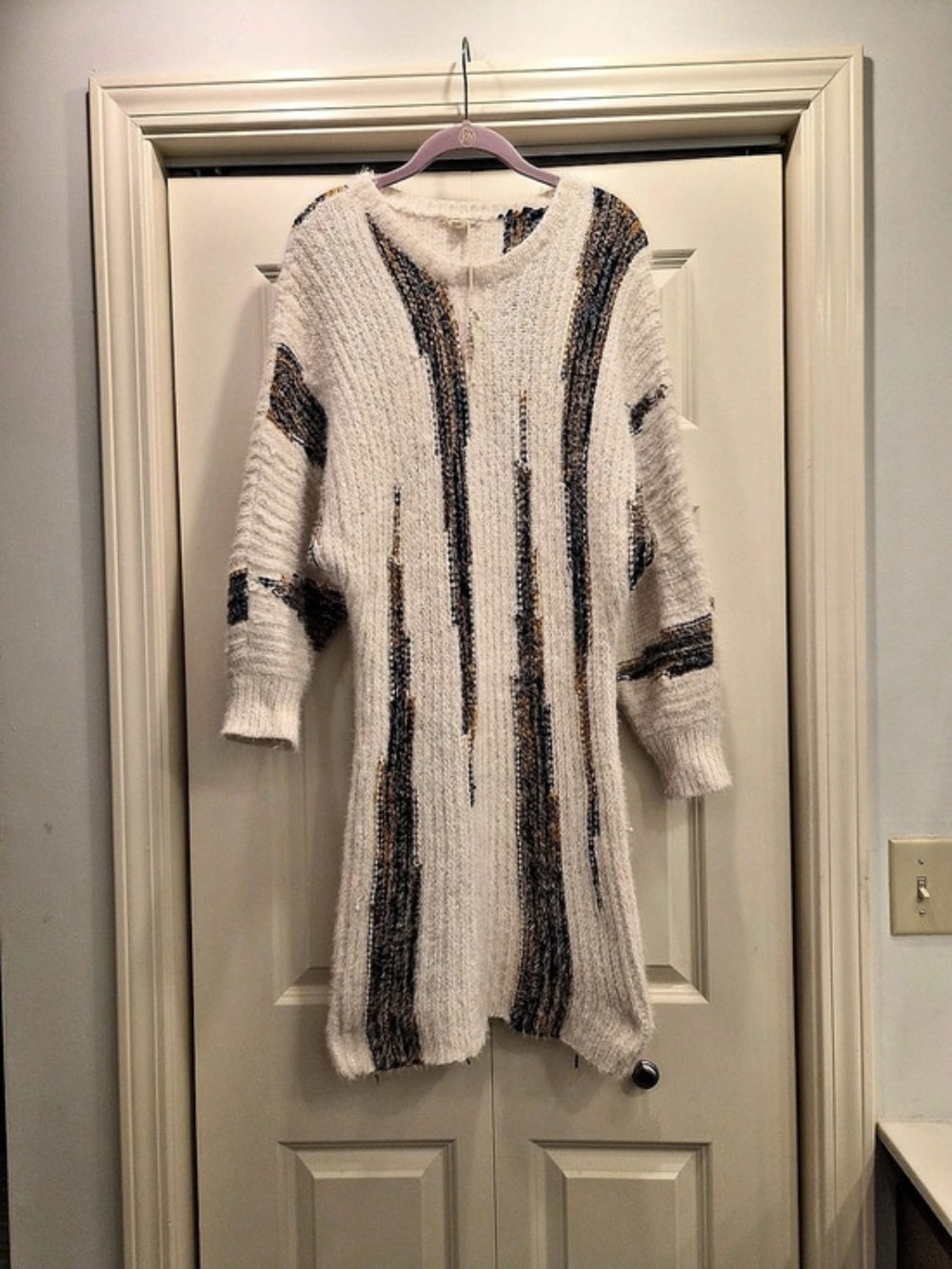 Mystree Anthropologie Striped Sweater Dress in Cream. NWT. Size Medium
